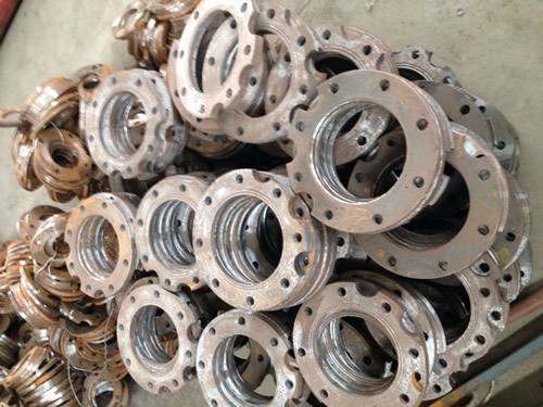 不銹鋼法蘭不易腐蝕的原因；